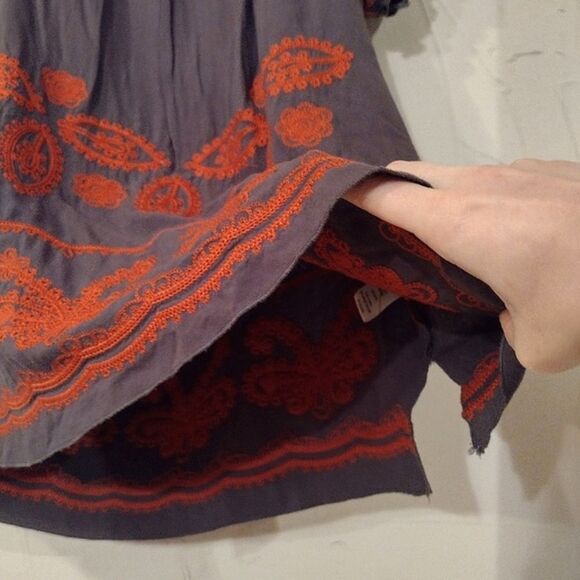 Ivy Jane Women's Size Medium Orange Embroidered Gray Tunic or Mini Dress - Picture 11 of 12